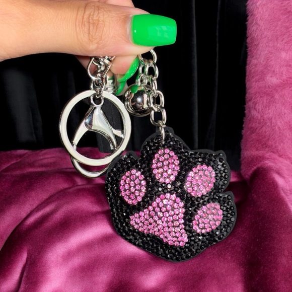 Pink Rhinestone Paw Keychain/Bag Charm - Picture 1 of 3
